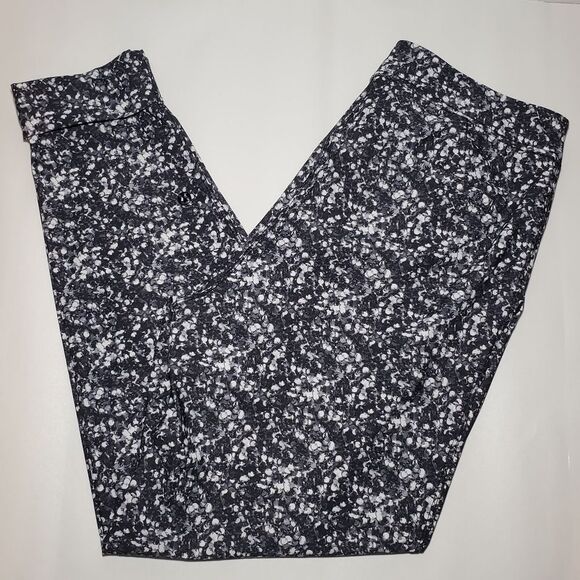 Lululemon Jet Crop Size 4 - Picture 4 of 12